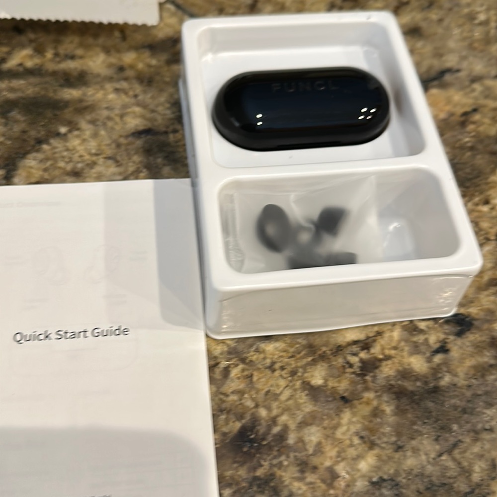 Wireless EarPods, new in box with label no tag